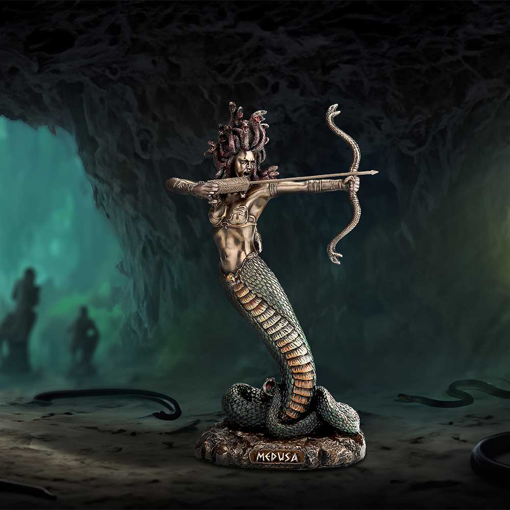Medusas Wrath Medium Bronze Figurine 15.5cm