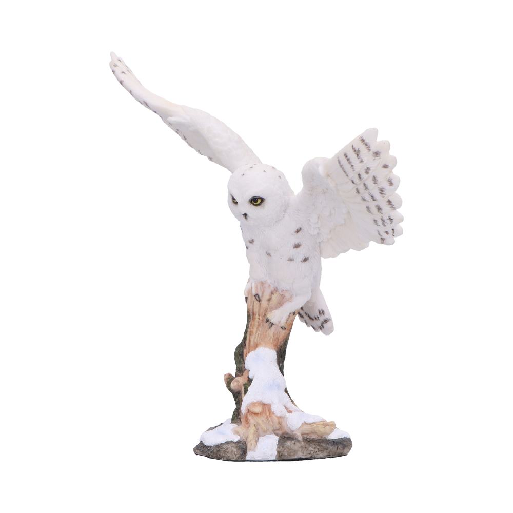 Snowfall - Majestic owl in winter scene 18cm