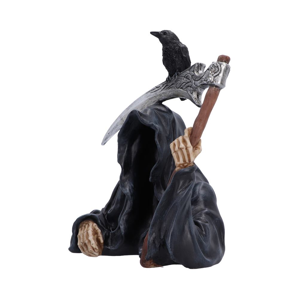 The Dark Omen Reaper Figurine 23.2cm