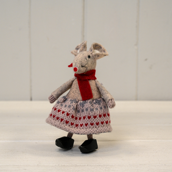 Fabric Mouse in White Patterned Skirt