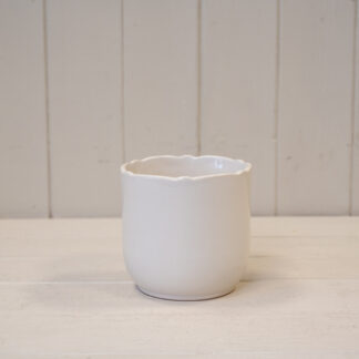 Small White Ceramic Pot Heart Design